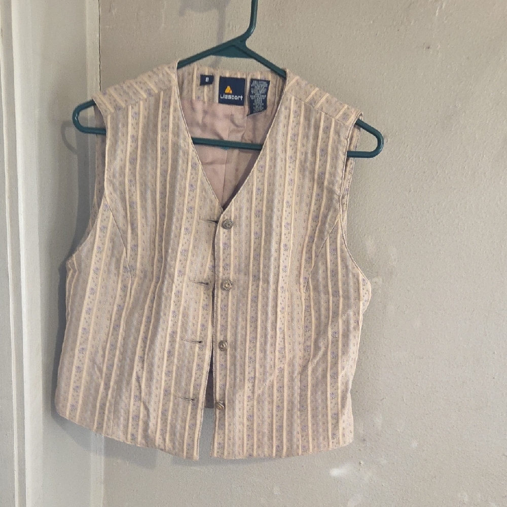 Women's Size 8 Lizsport Vest